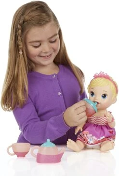 Baby Alive Tea ‘n Sparkles Baby Pretend Play Doll, Color-Changing Tea Set, Doll Accessories, Drinks, Wets (Assortment Styles) -Cuddle House Toys Shop BabyAliveLil SipsBabyHasaTeaPartyDoll Blonde 4