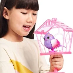 Little Live Pets - Lil' Bird & Bird House: Pretty Posh | Linkable Bird Houses, New Moving Bird Heads With 20 + Sounds, And Reacts To Touch -Cuddle House Toys Shop LittleLivePets Lil Bird BirdHousePrettyPoshLinkableBirdHouses NewMovingBirdHeadswith20Sounds andReactstoTouch4