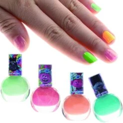 Dreamworks Trolls Non-Toxic Peel-Off Nail Polish, Deluxe Set For Kids, Some With Glitter -Cuddle House Toys Shop TownleyGirlDreamworksTrollsNon ToxicPeel OffNailPolish DeluxeSetforKids somewithGlitter4